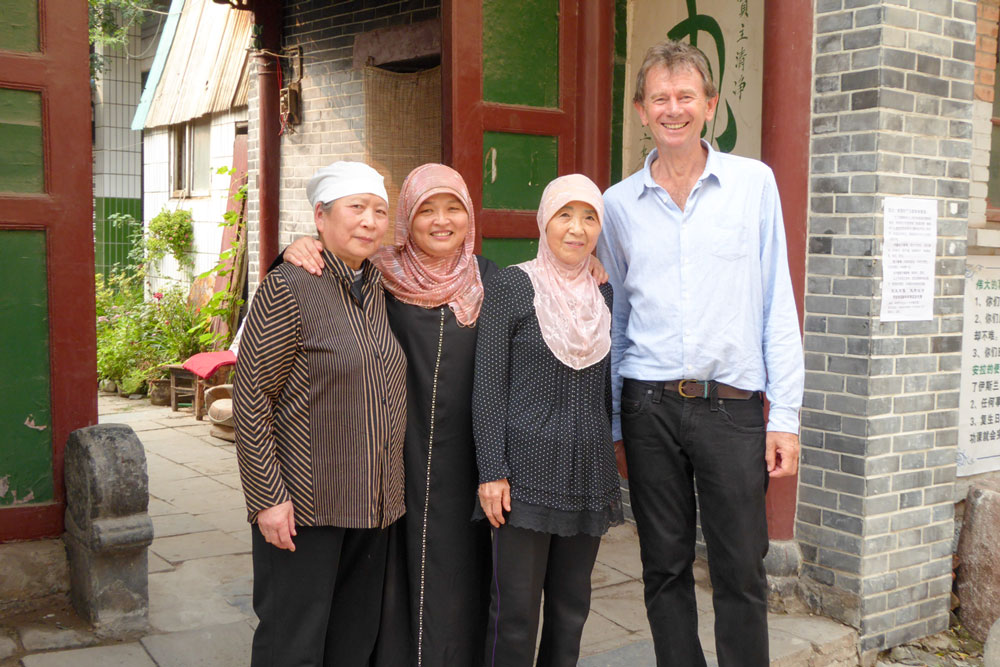Michael-Wood-visiting-a-wom